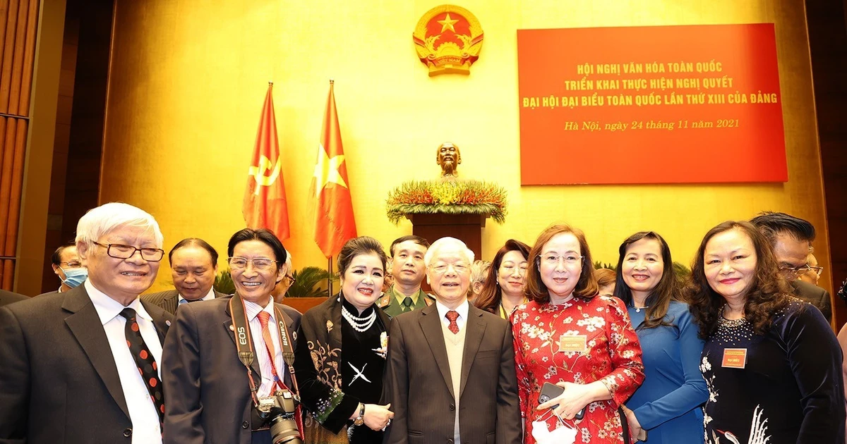 Tổng Bí thư Nguyễn Phú Trọng: Mong mỏi chấn hưng, phát triển văn hóa Việt Nam