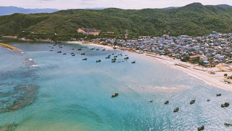 4 điểm du lịch nổi tiếng ở Quy Nhơn nhìn từ trên cao Mướt mắt với khung cảnh hữu tình của 4 bãi biển nổi tiếng ở Quy Nhơn