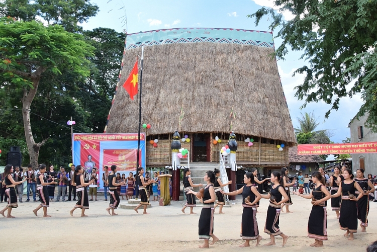 Hiền hòa Kon Drei