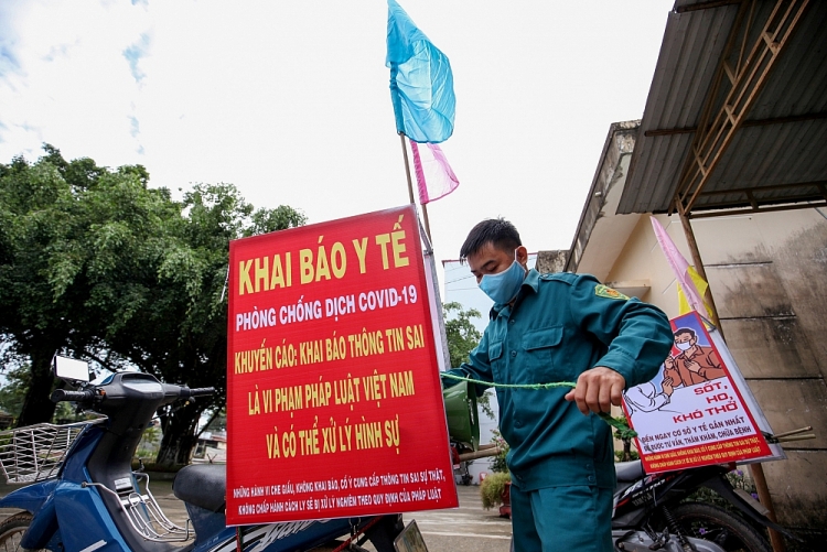 Những “Chuyến xe 0 đồng” chia sẻ khó khăn với người dân vùng biên