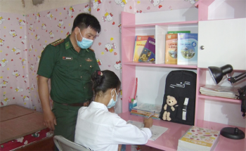 Thắp sáng ước mơ cho trẻ em nghèo nơi biên giới