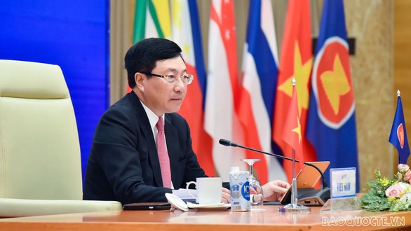 Phó thủ tướng, Bộ trưởng Ngoại giao Phạm Bình Minh chủ trì Hội nghị Bộ trưởng Ngoại giao ASEAN (AMM) ngày 10-11 - Ảnh: BNG