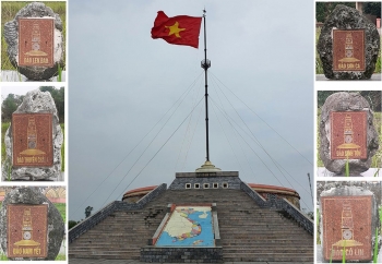 thieng lieng cot co gioi tuyen tren dao tien tieu