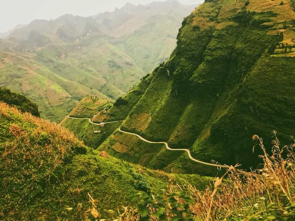 Mã Pì Lèng – một trong “tứ đại đỉnh đèo” của Việt Nam