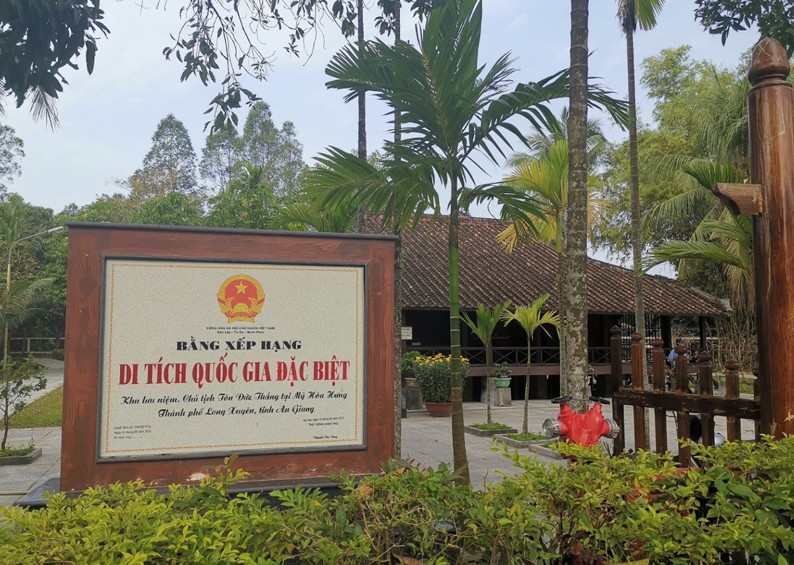 Đến cù lao Ông Hổ thưởng ngoạn về nguồn