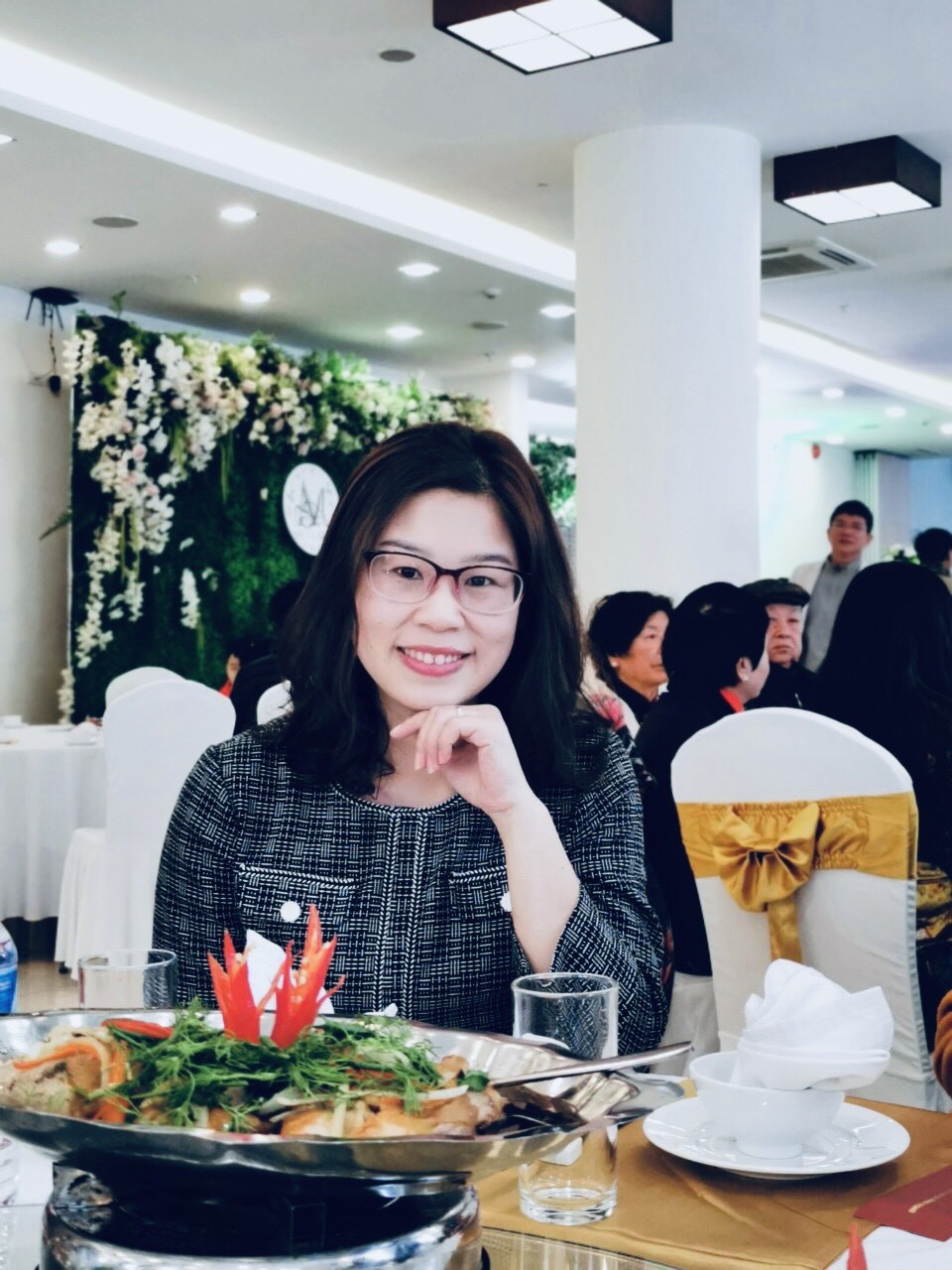 Âm nhạc trong tín ngưỡng thờ Mẫu Tam phủ của người Việt với bạn bè quốc tế