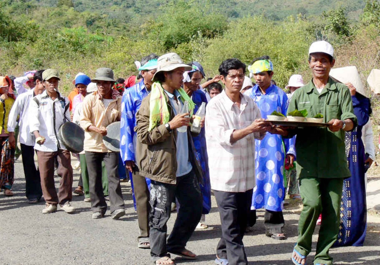 Lễ bỏ mả của tộc người Raglai: Nghi lễ vòng đời