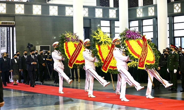 le quoc tang nguyen tong bi thu le kha phieu