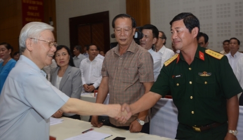 hinh anh tong bi thu chu tich nuoc tham lam viec tai tinh kien giang