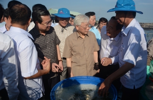 hinh anh tong bi thu chu tich nuoc tham lam viec tai tinh kien giang