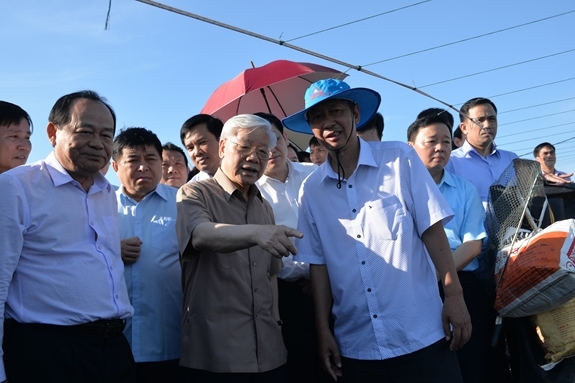 hinh anh tong bi thu chu tich nuoc tham lam viec tai tinh kien giang