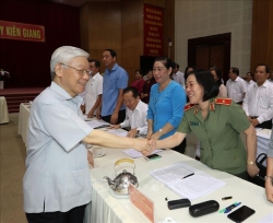 Hình ảnh Tổng Bí thư, Chủ tịch nước thăm, làm việc tại tỉnh Kiên Giang