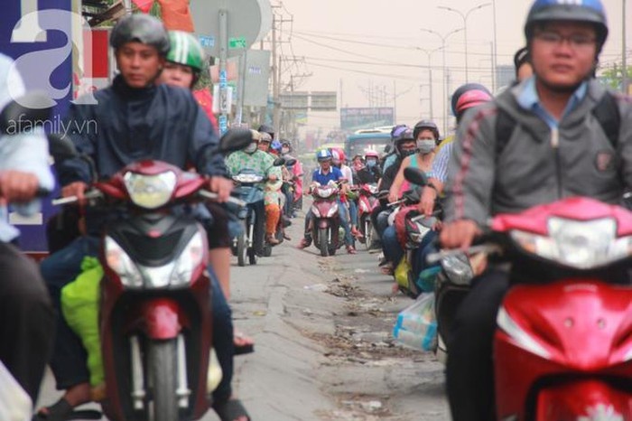 Đường về Hà Nội, TP.HCM nghẹt cứng sau kỳ nghỉ lễ duong ve ha noi tphcm nghet cung sau ky nghi le