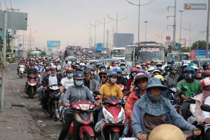 Đường về Hà Nội, TP.HCM nghẹt cứng sau kỳ nghỉ lễ duong ve ha noi tphcm nghet cung sau ky nghi le