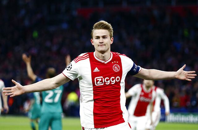 man loi nguoc dong dien ro cua tottenham truoc ajax