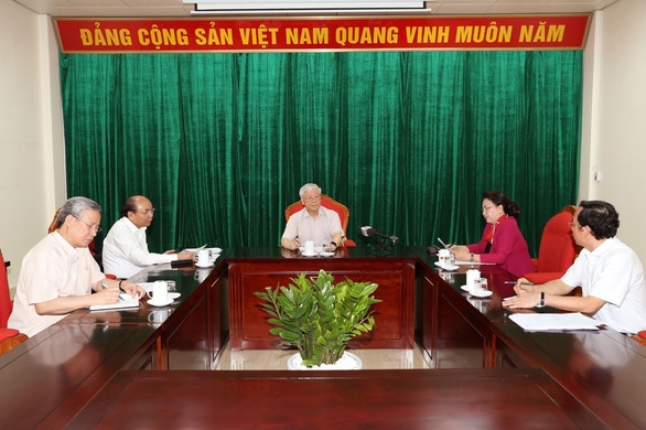 video tong bi thu chu tich nuoc nguyen phu trong phat bieu tai cuoc hop lanh dao chu chot