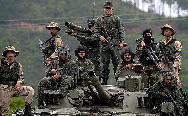 su that quan doi chuyen gia quan su nga o venezuela