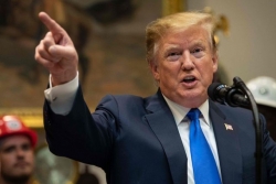 Ông Trump “vui vẻ” khi tăng thuế, Trung Quốc dằn mặt các công ty Mỹ