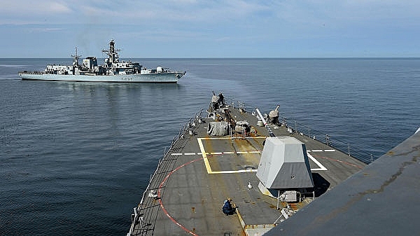 nato ram ro tap tran sat crimea nga san sang dap tra