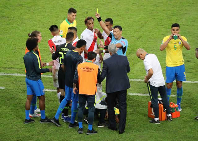 Hạ gục Peru đúng như tuyên bố của Messi, Brazil vô địch Copa America