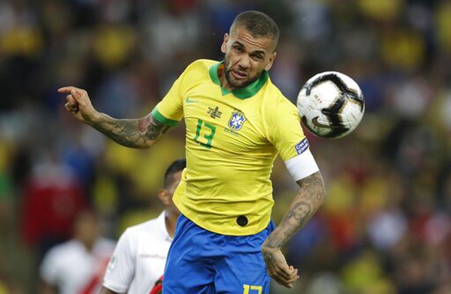 Hạ gục Peru đúng như tuyên bố của Messi, Brazil vô địch Copa America