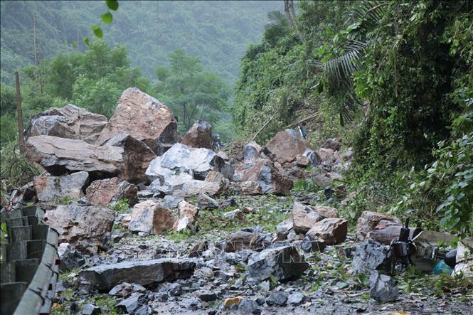 Sạt lở tại Bắc Kạn khiến 2 bà cháu thương vong sat lo tai bac kan khien 2 ba chau thuong vong