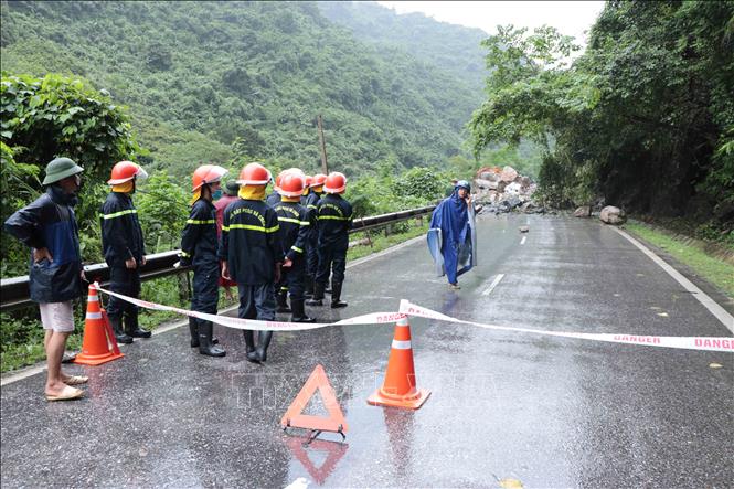 Sạt lở tại Bắc Kạn khiến 2 bà cháu thương vong sat lo tai bac kan khien 2 ba chau thuong vong