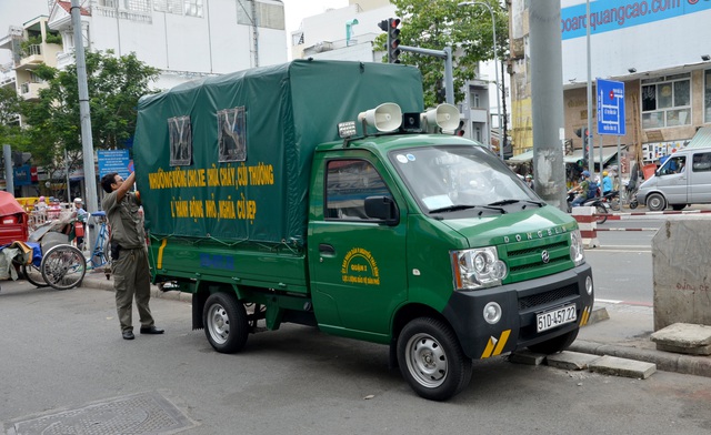 TP.HCM: Ban bảo vệ dân phố được trang bị áo giáp chống đạn
