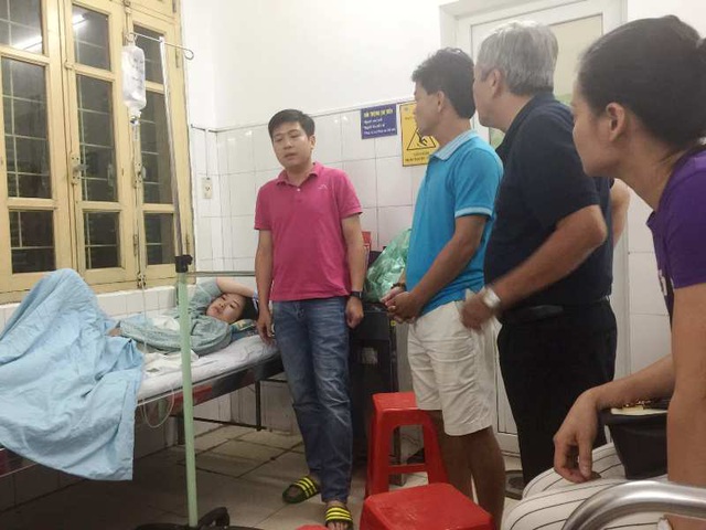 Chủ tịch Hội CĐV: Không thể xác định ai đã bắn pháo gây sự cố trên sân Hàng Đẫy! chu tich hoi cdv khong the xac dinh ai da ban phao gay su co tren san hang day