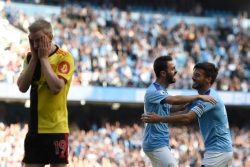 man city trut gian len watford voi ty so huy diet 8 0