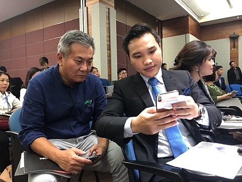 moi nguoi viet khoi nghiep o singapore