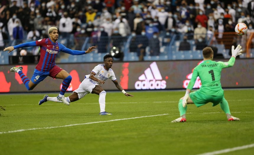 Đánh bại Barcelona, Real Madrid tiến vào chung kết Siêu cúp Tây Ban Nha