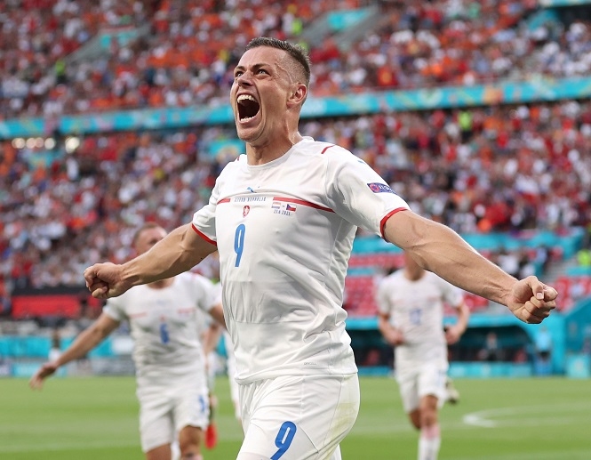 Đội hình xuất sắc nhất vòng 1/8 EURO 2021: Điểm nhấn mang tên Paul Pogba