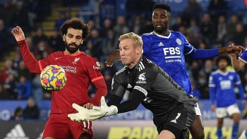 Salah đá hỏng phạt đền, Liverpool nhận thất bại trước Leicester