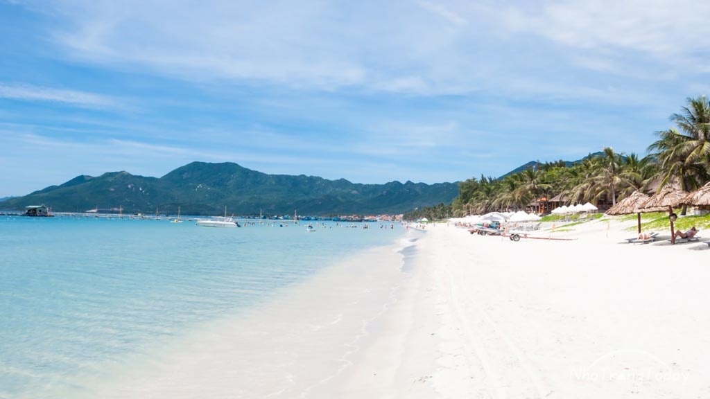 het dich covid 19 di dau choi o khanh hoa dip 83