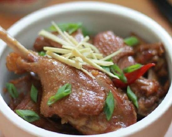 4 mon sieu ngon tu vit ma ca nha deu tam tac khen trong bua com gia dinh