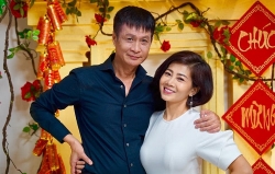 xot xa hinh anh con gai mai phuong ngo ngac ben linh cuu cua me