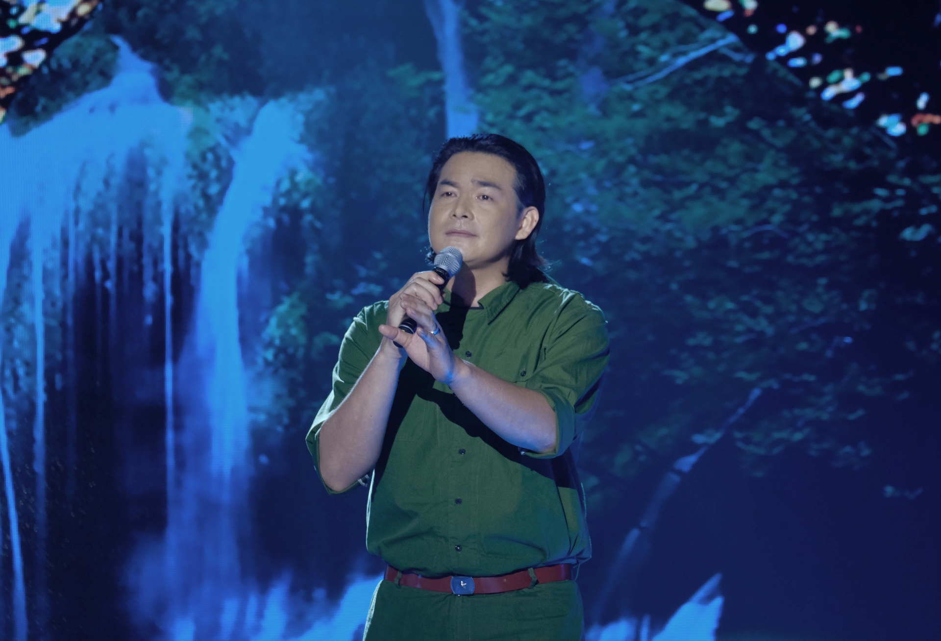 quach ngoc ngoan lan dau tiet lo xuat than va truyen thong gia dinh