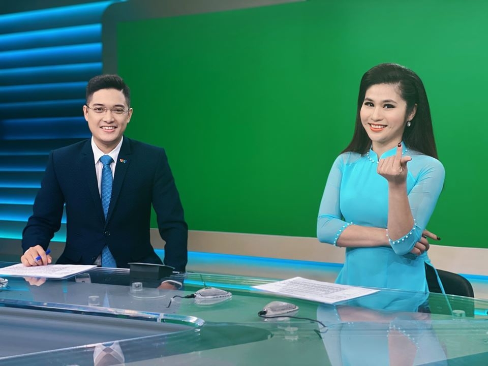 ngoai hinh soai ca cua cac nam btv dai truyen hinh vtv