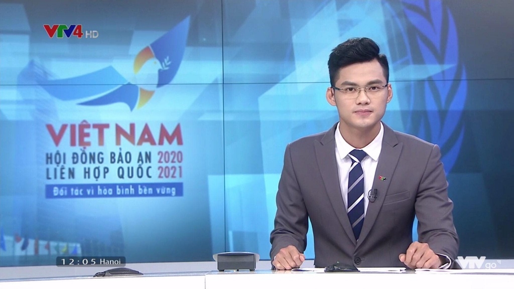 ngoai hinh soai ca cua cac nam btv dai truyen hinh vtv