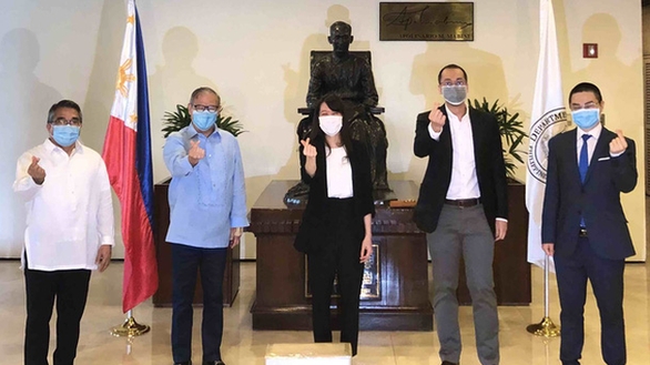 nhieu nguoi chu quan khong deo khau trang phong chong dich covid 19