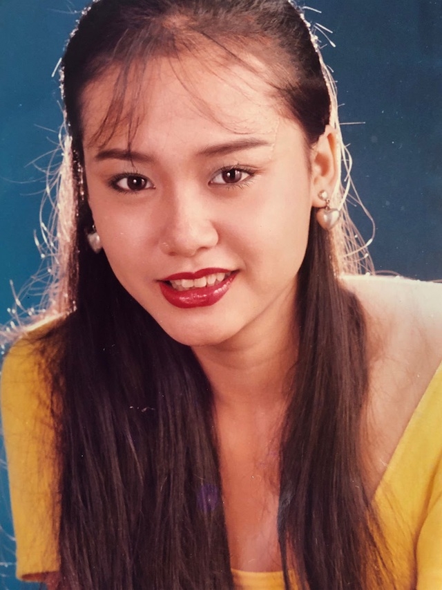 Loạt ảnh chưa từng công bố của diễn viên Hồng Ánh ở tuổi 20 loat anh chua tung cong bo cua dien vien hong anh o tuoi 20