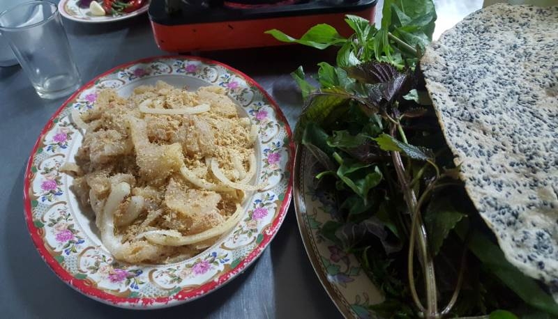 Ghé Đồng Nai ăn dế cơm chiên mắm và những đặc sản khác ghe dong nai an de com chien mam va nhung dac san khac