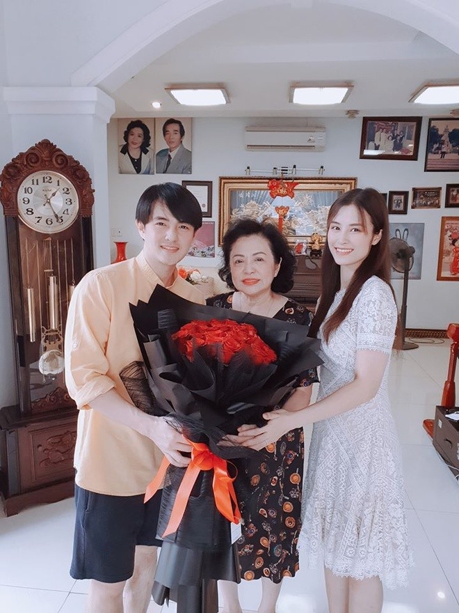 sao viet noi loi yeu thuong nhan ngay cua me