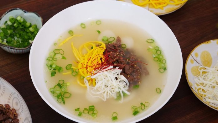 vi vu han quoc thuong thuc kim chi va nhieu dac san vang danh the gioi