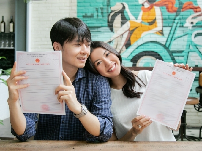 a hau thuy van dang ky ket hon voi doanh nhan nhat vu
