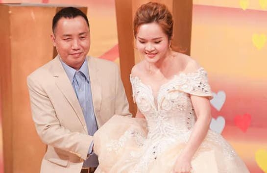 tin tuc giai tri sao viet hom nay 275 quang hai lan dau dan ban gai ra mat truyen thong