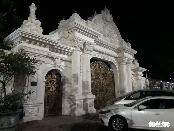 4710 khoi tai san khung cua dai gia ngo van phat 1