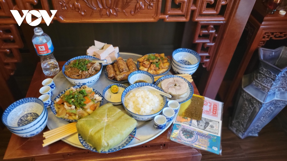 bua com tat nien chieu 30 tet gan ket tinh than trong moi gia dinh viet hinh anh 1