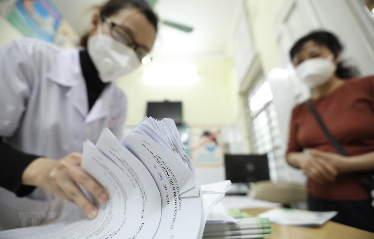 BHXH Việt Nam: Tiếp nhận, giải quyết quyền lợi đối với người lao động bị mắc Covid-19